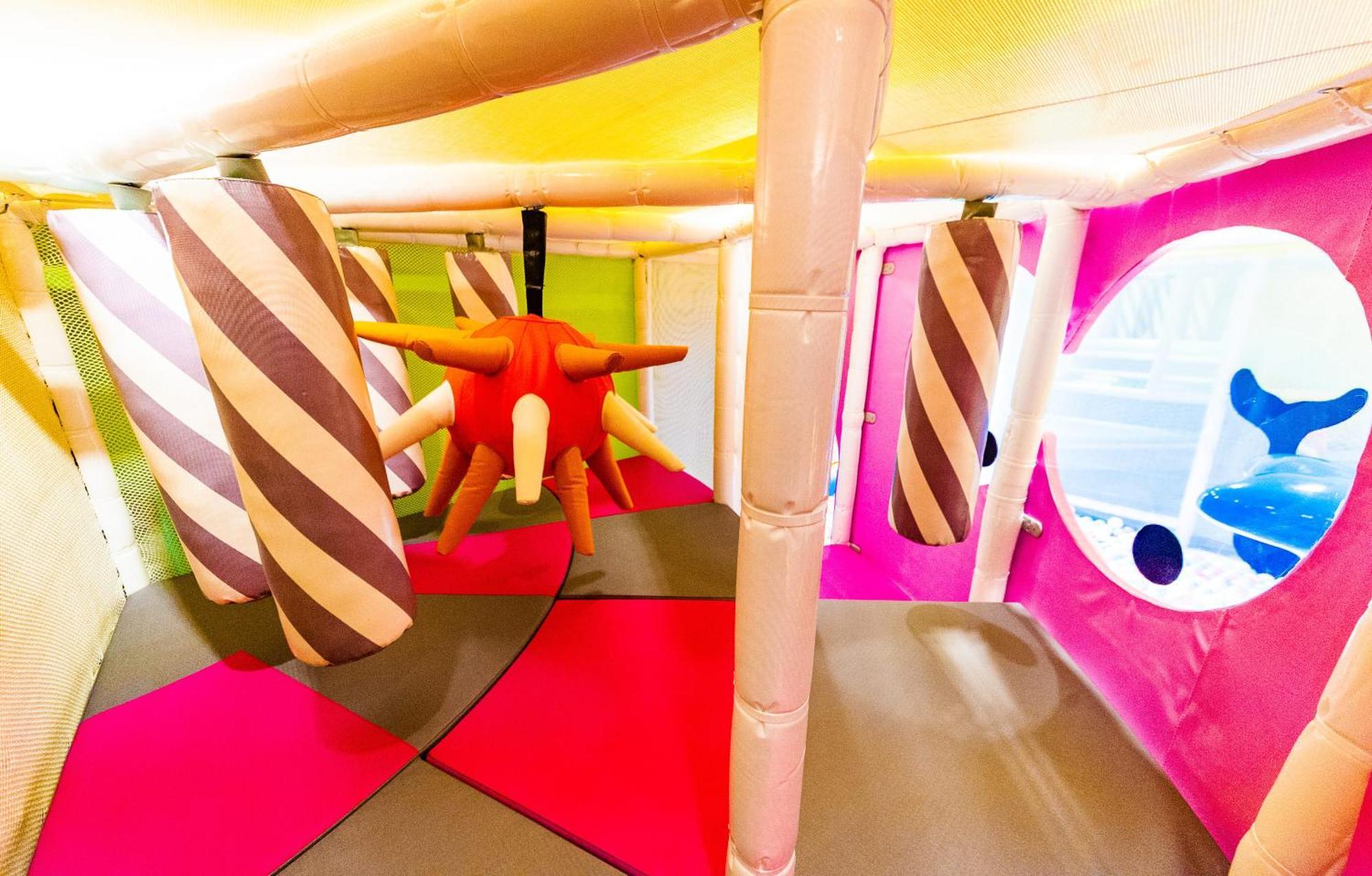 Have Fun Hotel Lotung Kültér fotó