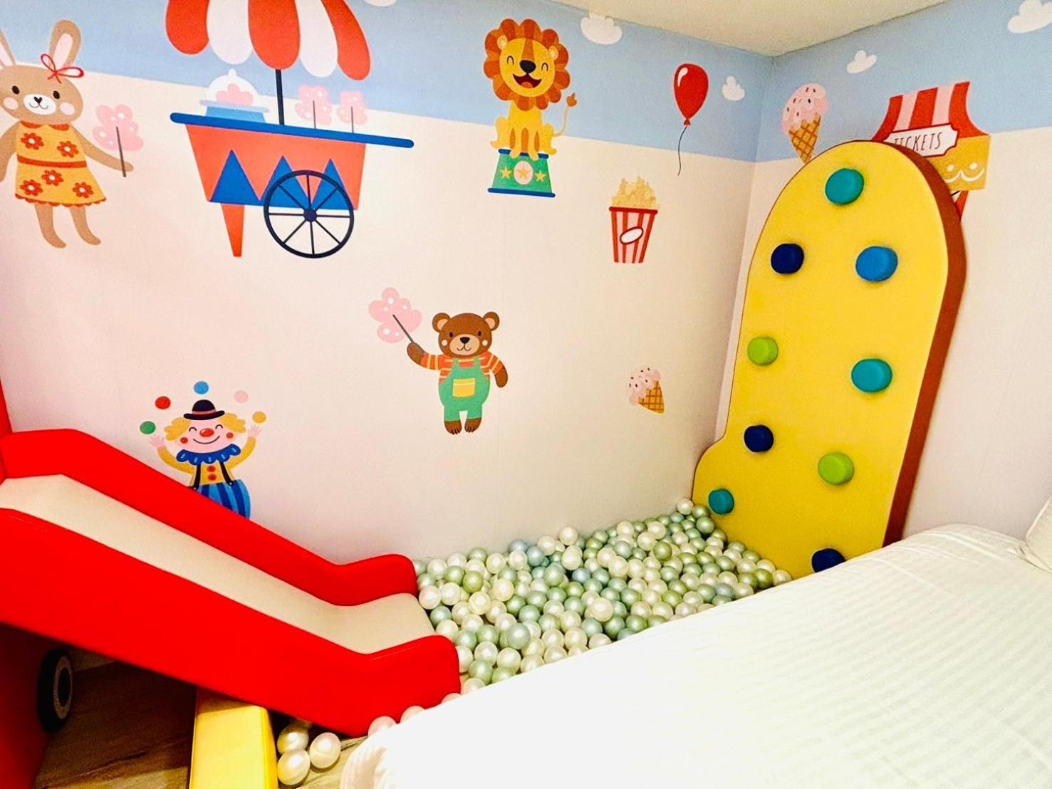 Have Fun Hotel Lotung Kültér fotó